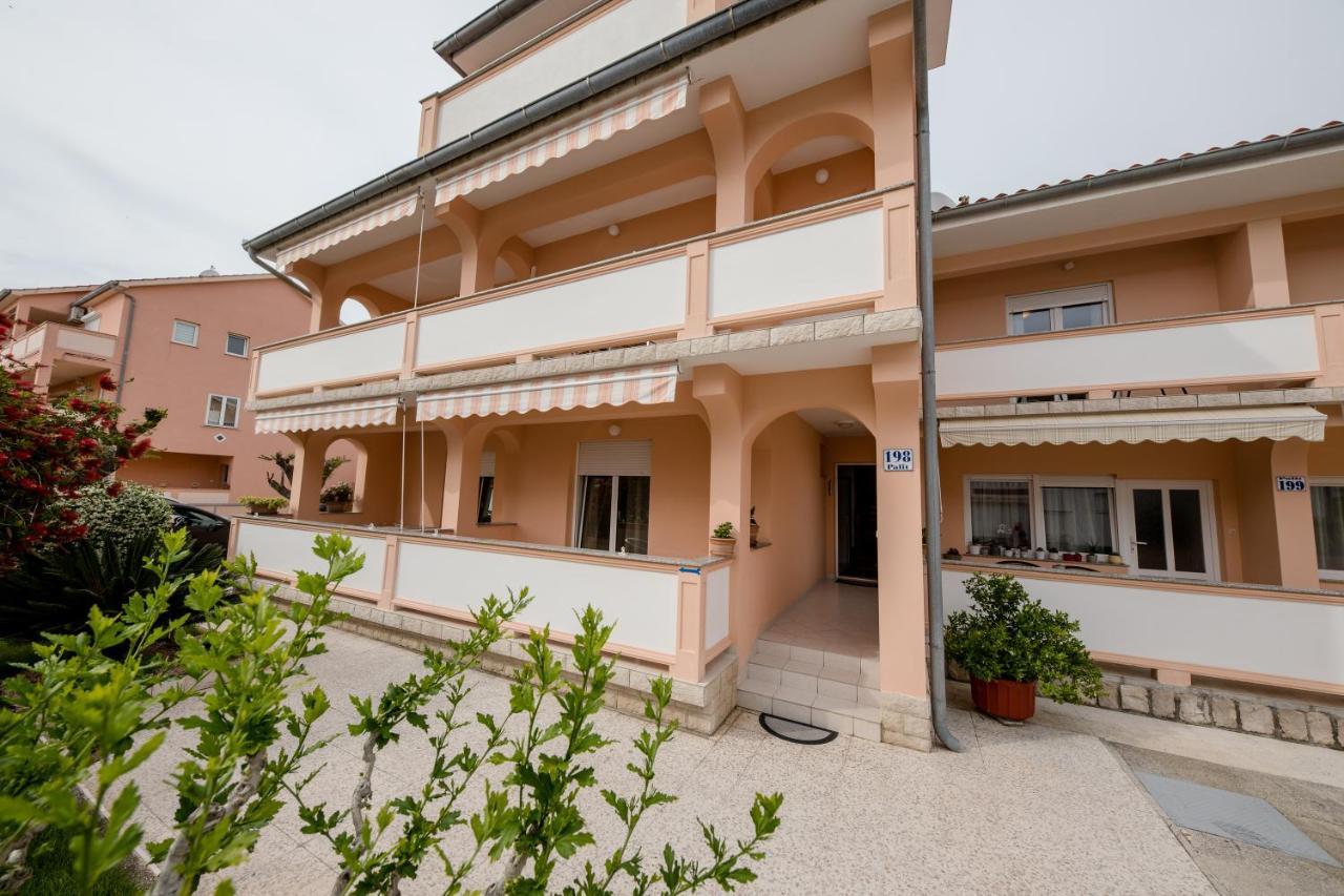 Apartmani Marica Beg Palit Exterior photo
